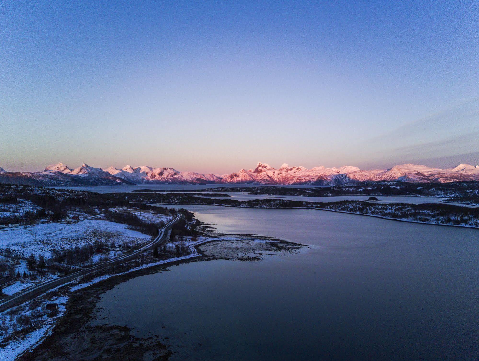 Tysfjord Hotel Storjord I Tysfjord Bagian luar foto