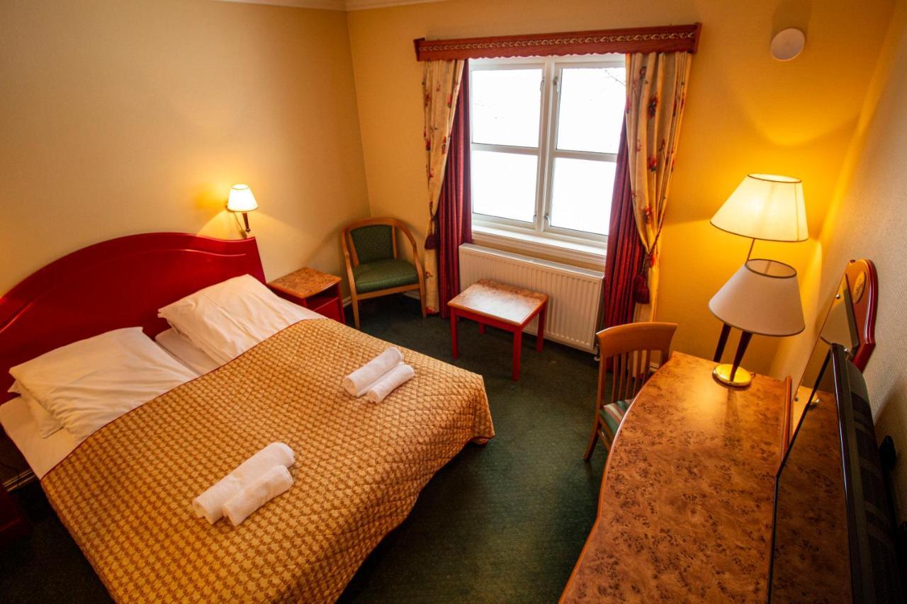 Tysfjord Hotel Storjord I Tysfjord Bagian luar foto